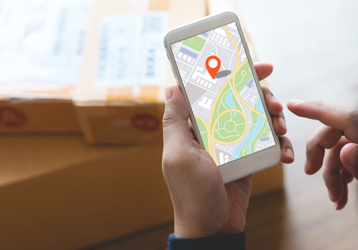 What to Do If Your Boyfriend Turns Off His Location